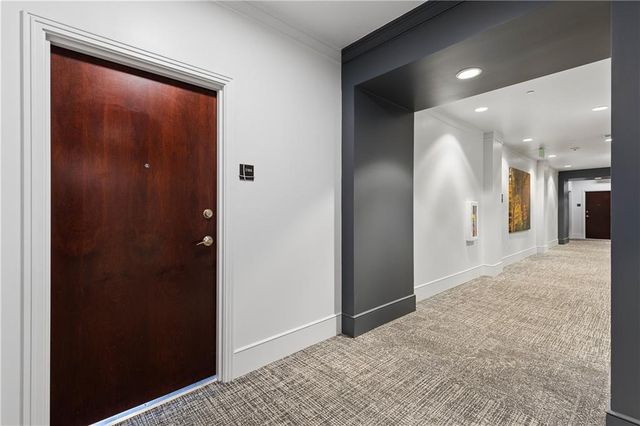 222 12th Street NE 2105, Atlanta, GA 30309