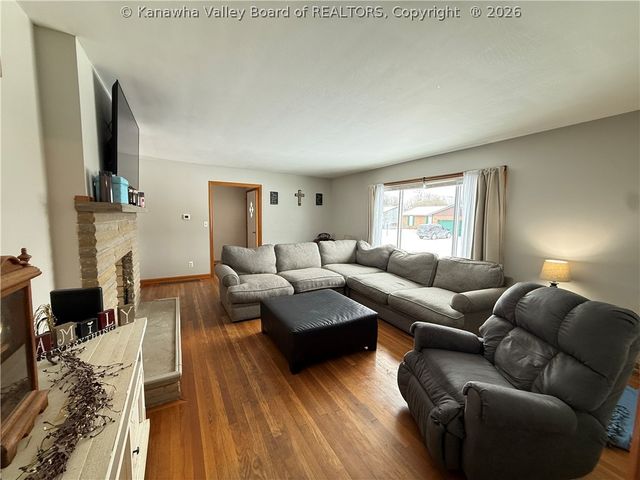 2808 Meadowbrook Drive, Point Pleasant, WV 25550