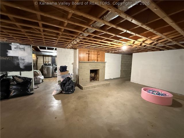 2808 Meadowbrook Drive, Point Pleasant, WV 25550