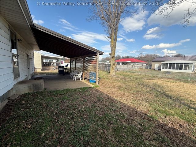 2808 Meadowbrook Drive, Point Pleasant, WV 25550