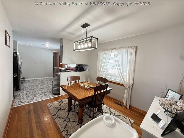 2808 Meadowbrook Drive, Point Pleasant, WV 25550