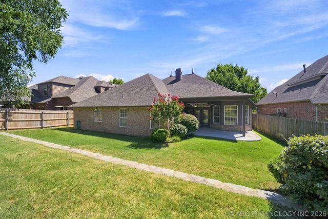 9314 74th East Avenue, Tulsa, OK 74133