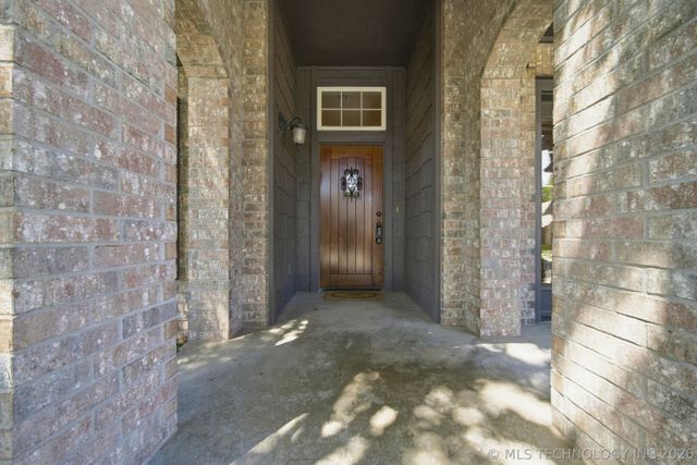 9314 74th East Avenue, Tulsa, OK 74133