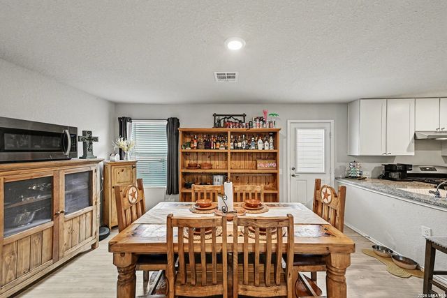 13450 Ashworth Blvd, San Antonio, TX 78221