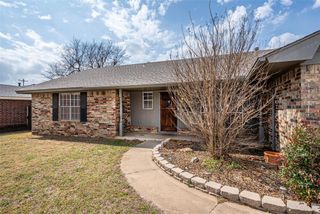 2111 Bellaire Drive, Moore, OK 73160