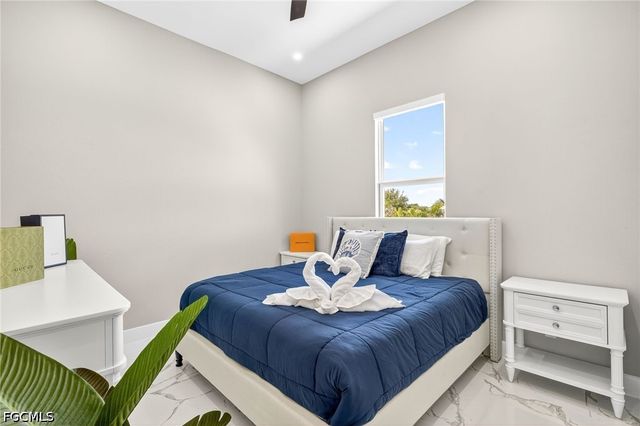 3217 SW 3rd TER, Cape Coral, FL 33991