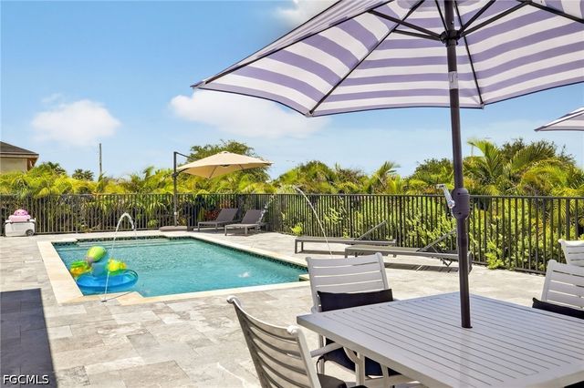 3217 SW 3rd TER, Cape Coral, FL 33991