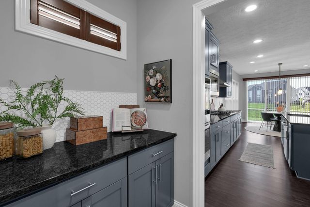 6467 Orangeberry Road, Hilliard, OH 43026