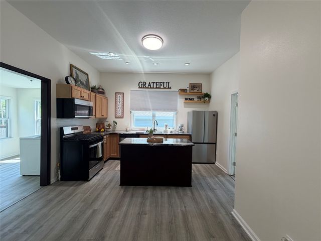 726 N 7th Street, Chariton, IA 50049
