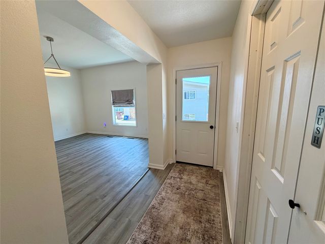 726 N 7th Street, Chariton, IA 50049