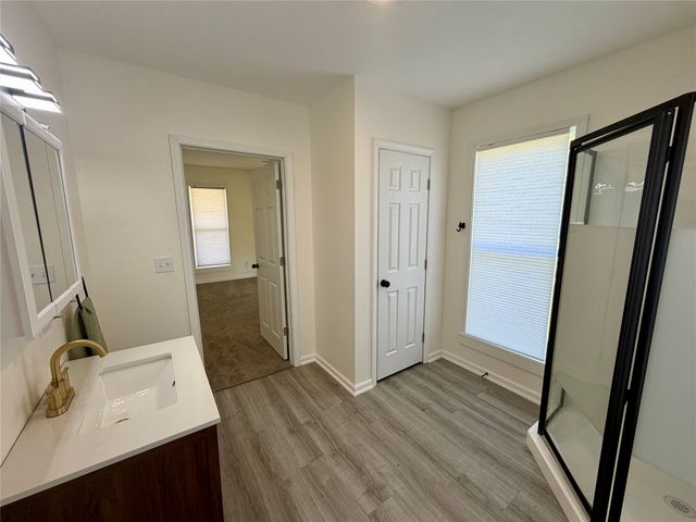 726 N 7th Street, Chariton, IA 50049