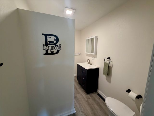 726 N 7th Street, Chariton, IA 50049