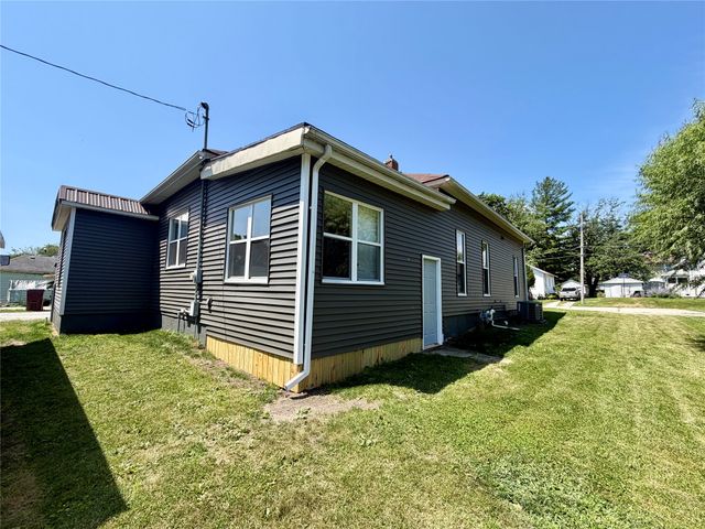 726 N 7th Street, Chariton, IA 50049