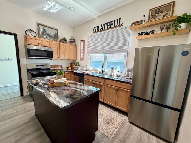 726 N 7th Street, Chariton, IA 50049