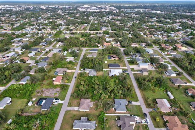 861 Red Bay Street, Port Charlotte, FL 33948