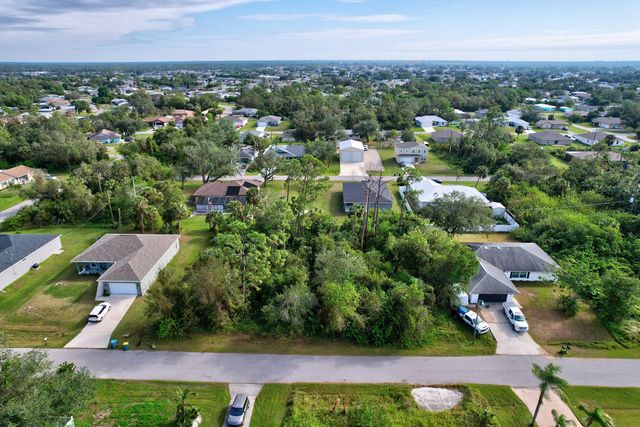 861 Red Bay Street, Port Charlotte, FL 33948