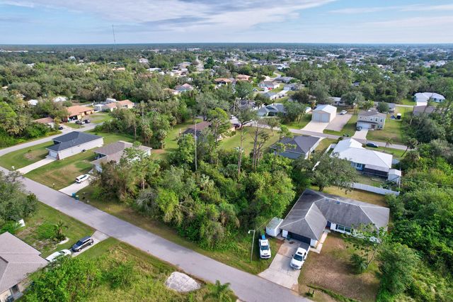 861 Red Bay Street, Port Charlotte, FL 33948