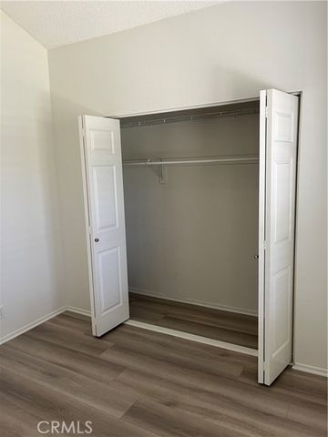 537 S College, Claremont, CA 91711