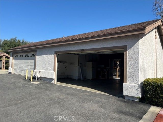 537 S College, Claremont, CA 91711