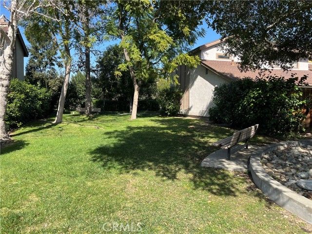 537 S College, Claremont, CA 91711