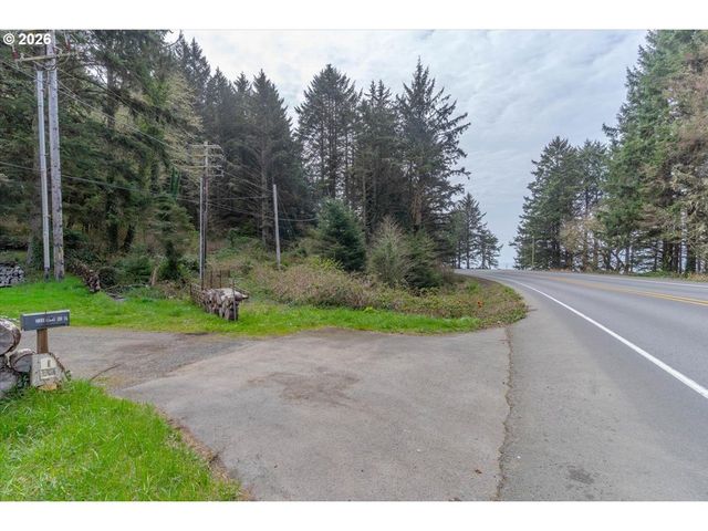 2330 S HIGHWAY 101, Depoe Bay, OR 97341