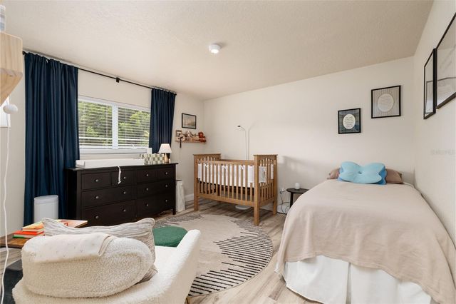 4595 CHANCELLOR STREET NE 114, St Petersburg, FL 33703