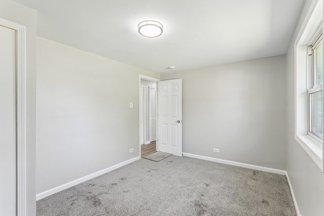 16032 Circle Drive, Markham, IL 60428
