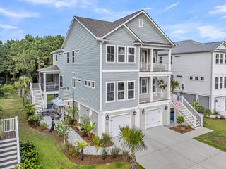 1068 Capersview Court, Awendaw, SC 29429
