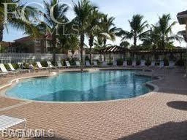 15605 Ocean Walk CIR # 301, Fort Myers, FL 33908