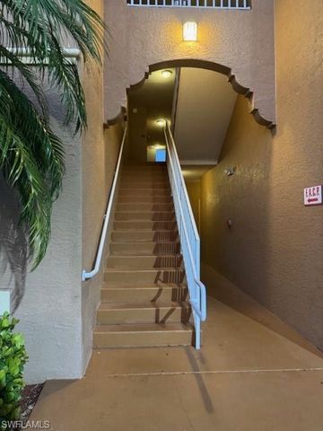 15605 Ocean Walk CIR # 301, Fort Myers, FL 33908