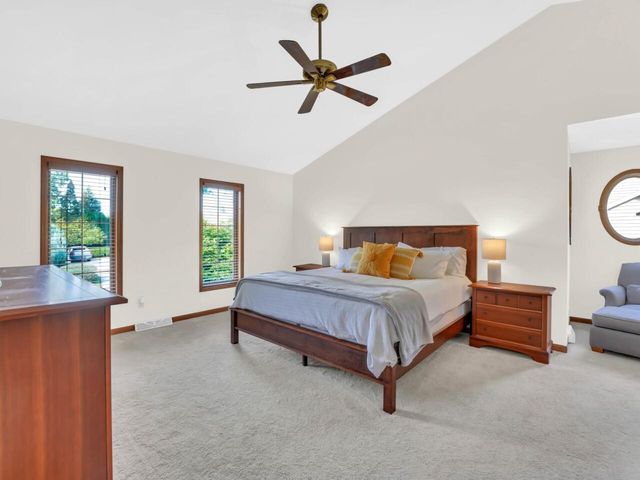 3703 Canada Goose CROSSING, Racine, WI 53403