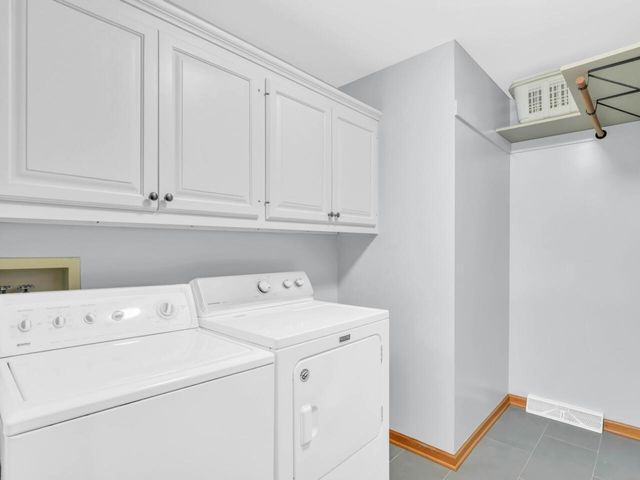 3703 Canada Goose CROSSING, Racine, WI 53403