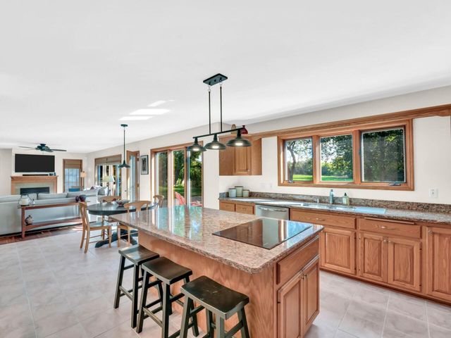 3703 Canada Goose CROSSING, Racine, WI 53403