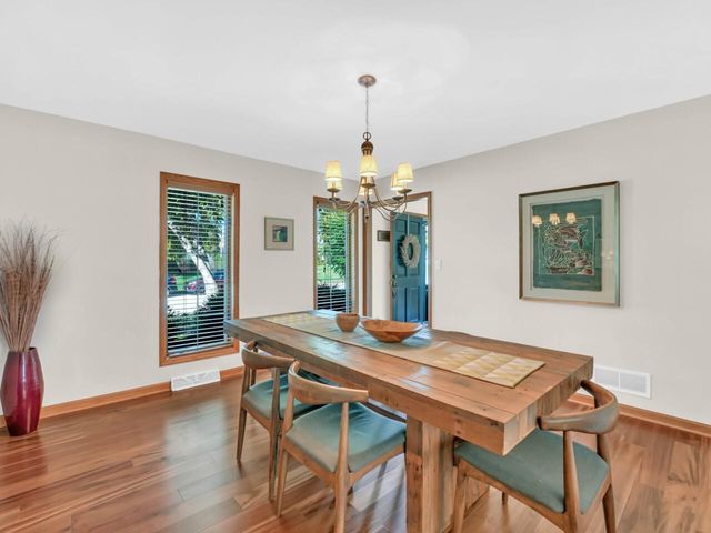 3703 Canada Goose CROSSING, Racine, WI 53403