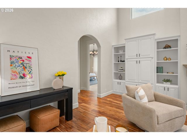 1695 CANOE RIDGE Way, Eugene, OR 97408