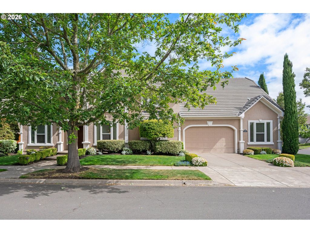 1695 CANOE RIDGE Way, Eugene, OR 97408