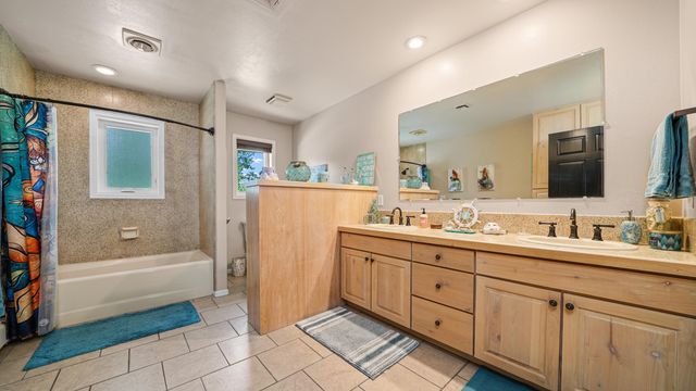 2022 Eagle Court, Grand Junction, CO 81507