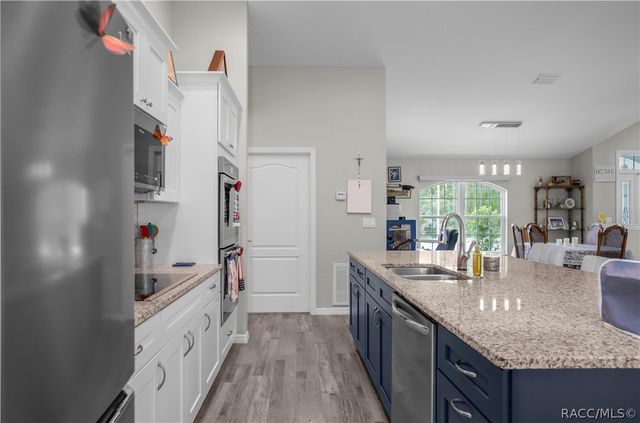 4136 W Findlay Street, Citrus Springs, FL 34433