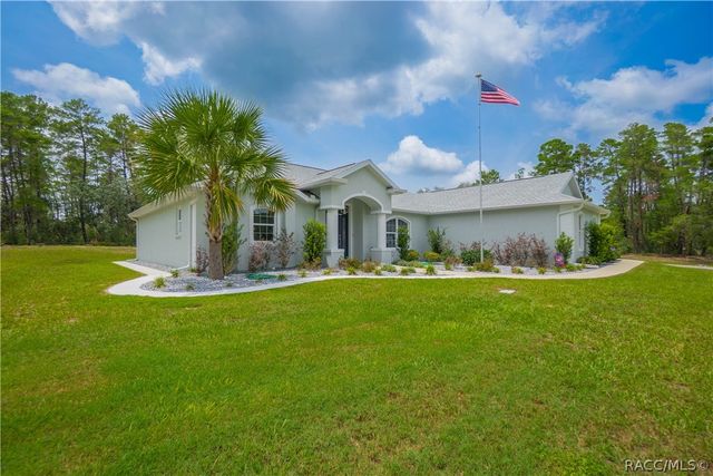 4136 W Findlay Street, Citrus Springs, FL 34433