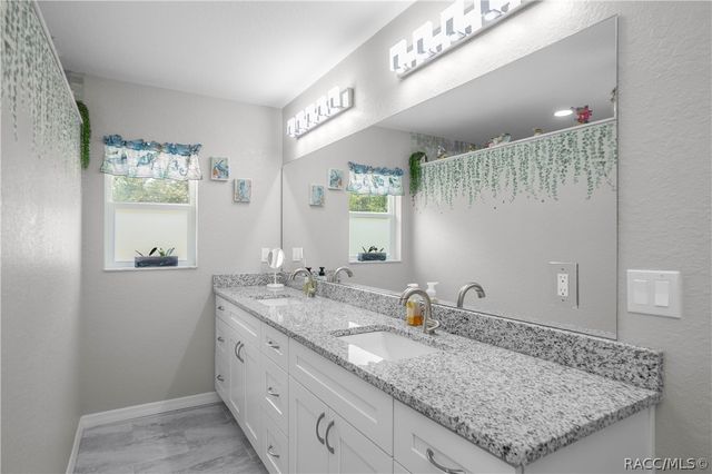 4136 W Findlay Street, Citrus Springs, FL 34433