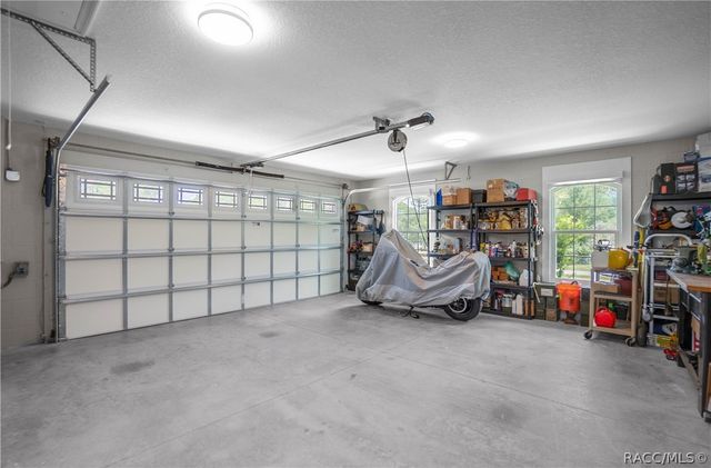 4136 W Findlay Street, Citrus Springs, FL 34433