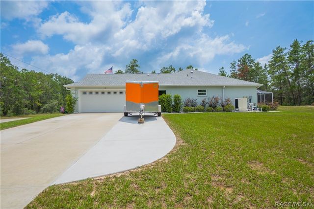 4136 W Findlay Street, Citrus Springs, FL 34433