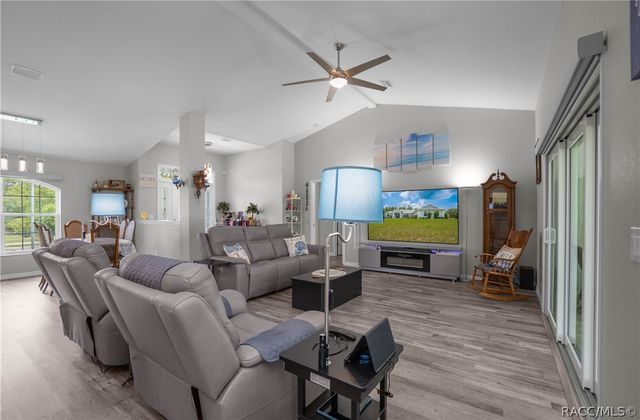 4136 W Findlay Street, Citrus Springs, FL 34433