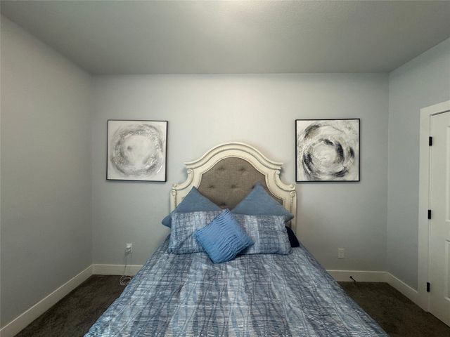 317 Lakeview Drive, Alvarado, TX 76009
