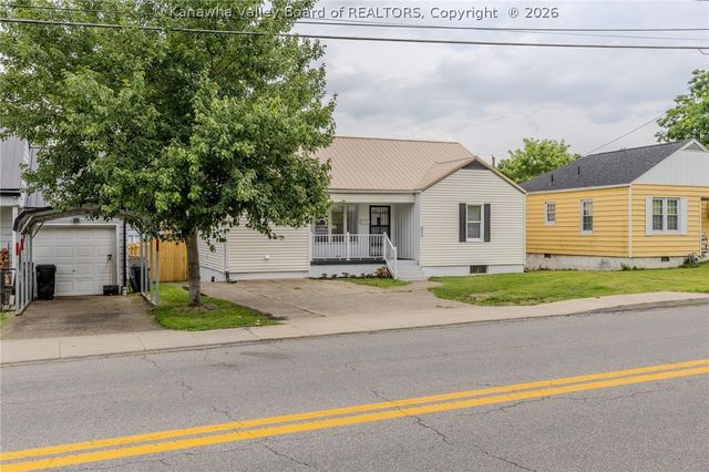 2004 Kanawha Terrace, St Albans, WV 25177