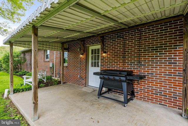1160 NARVON RD, Narvon, PA 17555