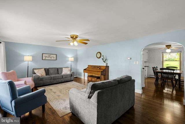 1160 NARVON RD, Narvon, PA 17555