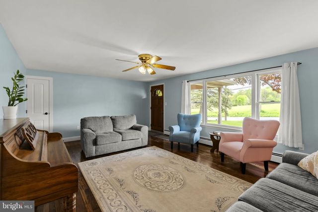1160 NARVON RD, Narvon, PA 17555