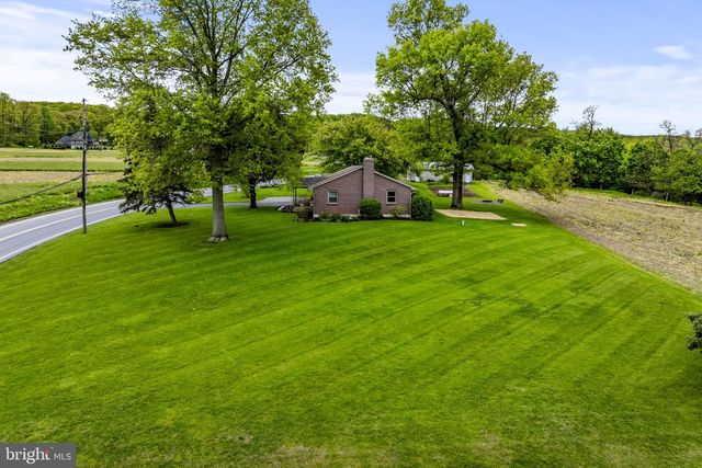 1160 NARVON RD, Narvon, PA 17555
