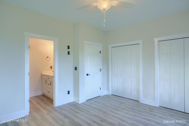 717 N New River Drive A, Holly Ridge, NC 28445